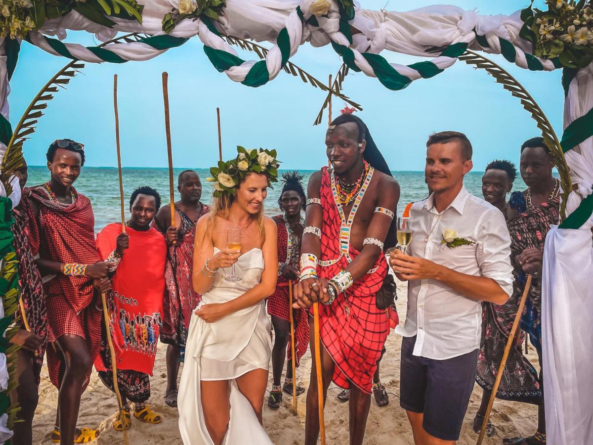 Zanzibella Hotel & Spa Kiwengwa  Exterior foto A Maasai wedding